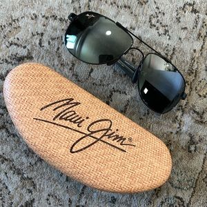 Maui Jim Black Sunglasses OS